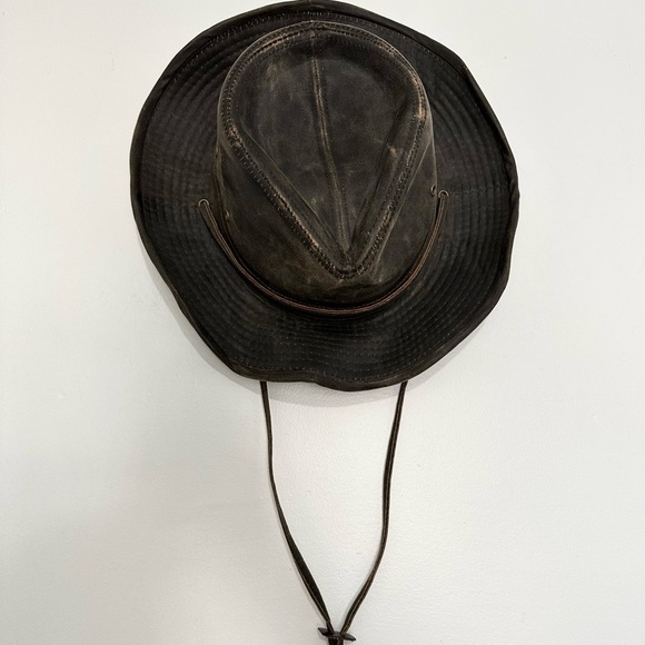 Dorfman Pacific Brown Weathered Outback Hat with Chin Cord Men's medium - Picture 3 of 6